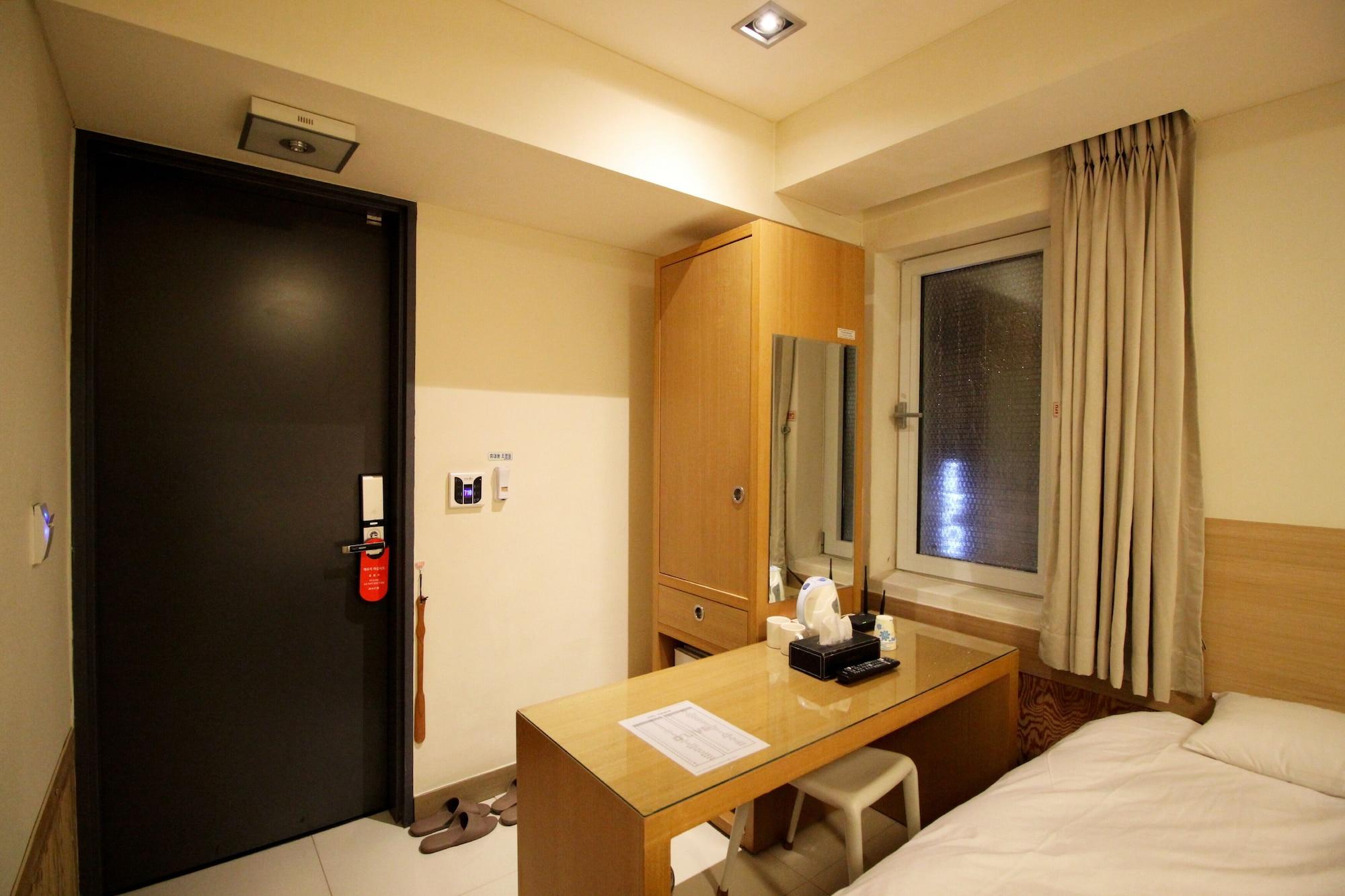 Hotel Irene City Сеул Екстериор снимка